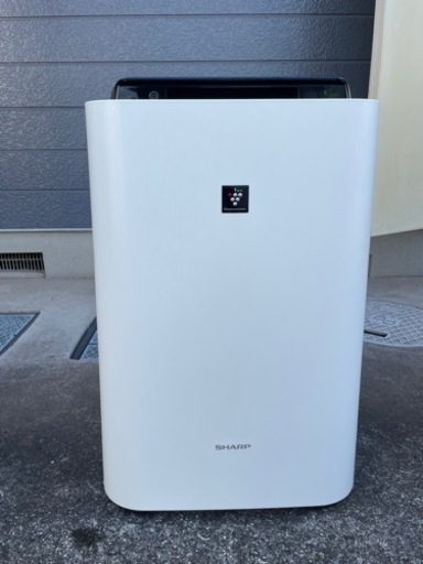 2018年製の空気清浄機（SHARP）