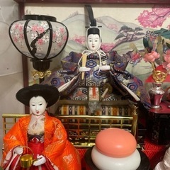 まとめて引き取りで0円にします‼︎ケース入りひな人形　の画像