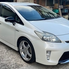 トヨタ プリウス Ｓ ツーリングセレクション H25(2013年...