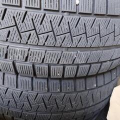 PIRELLI Ice A Simmetrico195/65 R15 4本の画像