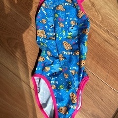 スピードの子ども水着　ニモ　130の画像