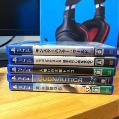 PS4Pro 1TB    モニター、ヘッドホン付きの画像