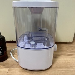 値下げ❗️加湿器とアロマウォーターの画像
