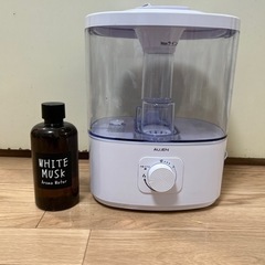 値下げ❗️加湿器とアロマウォーター