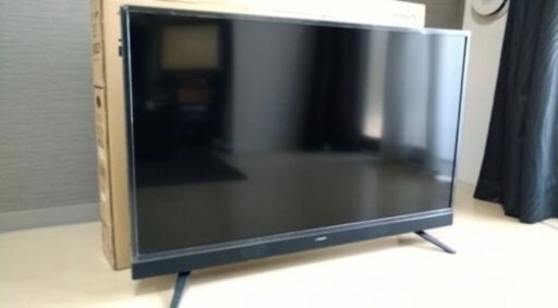 40インチ液晶テレビ