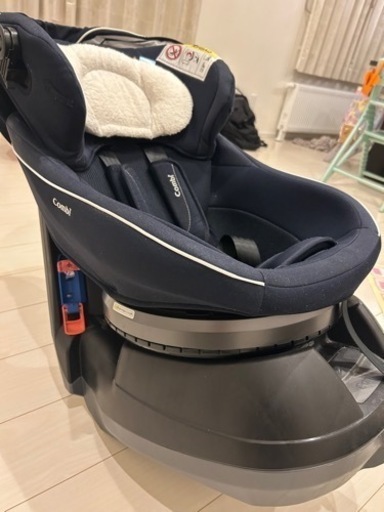 【50%off】　Combi チャイルドシート
