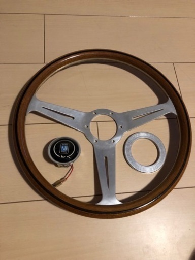 美品　ナルディ　ステアリング　36π