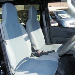 平成２５年式　トヨタ　ピクシスバン　ＤＸ　ハイルーフ　５速ＭＴ　キーレス　社外ナビ　ＣＤ　ルーフキャリアの画像