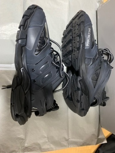 バレンシアガ　trackスニーカー　美品　現物確認できます。