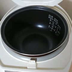 炊飯器（Panasonic/3合炊き/2015年購入）【10/15まで取りに来れる方限定】の画像
