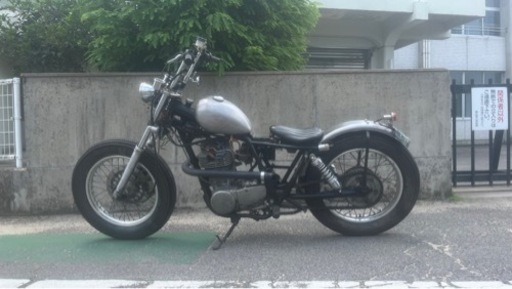 ヤマハ　sr400 チョッパーカスタム　フルカスタム