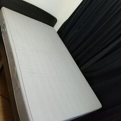 ベット（幅約120cm、縦約200cm、高さ約80cm）の画像