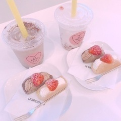 年近めの同性の友達ほしいです(ˆ꜆ . ̫ . ). ̫ . ꜀ˆ)◞