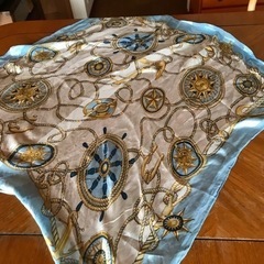 スカーフ　ブルーの画像