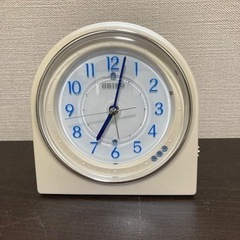 目覚まし時計(単三)