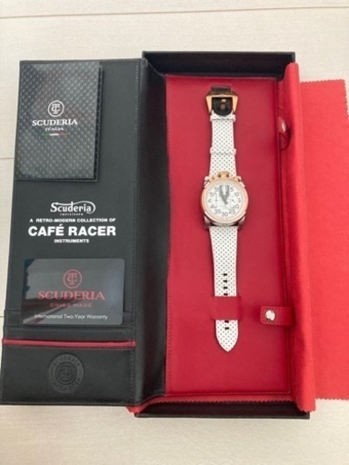 国内正規品　CTスクーデリア　腕時計　イタリア