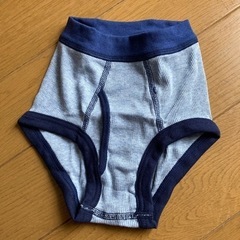 【新品・未使用】アカチャンホンポ　ブリーフパンツ　90cmの画像