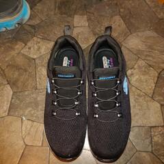 スケッチャーズ　レディース