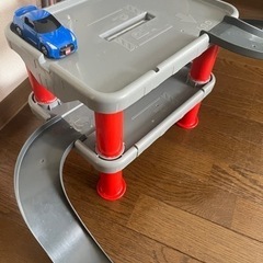 トミカ