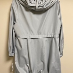 ★未使用品★レディース　スプリングコート　サイズM〜Ｌ★の画像