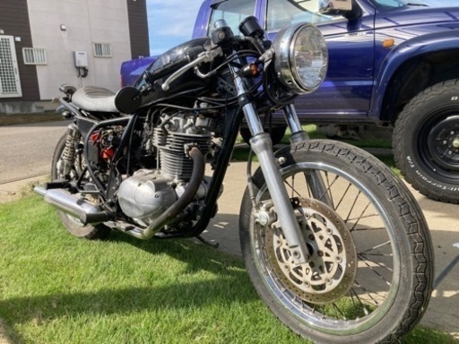 エストレヤ 250 カフェレーサー