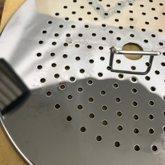 ☆値下げ☆O2309-900 YOKOYAMA SUNDAY PARK 電気保温トレー＆両手鍋 スレ有り 動作確認済みの画像