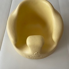 Bumbo バンボ