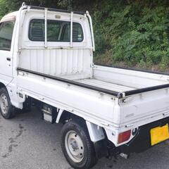 サンバートラック 定番人気の切替4WD・5速＋EL 羨望のエアコン・パワステ付き！走行程々11.7万ｋｍ・安心タイベル済！車検満タン令和7年9月20日まで！の画像