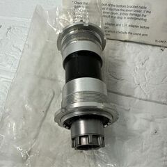 保管未使用品 シマノ デュラエース BB-7700 ボトムブラケット 軸長109.5mm シェル幅68mm オクタリンク SHIMANO DURA-ACE 札幌市白石区 白石店 の画像