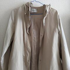 【取引中】ベージュのマウンテンパーカー