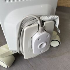 デロンギ オイルヒーター QSD0712-MB ドラゴンデジタル スマート 暖房 3～8畳 ECO運転 X字型フィン 7枚 札幌市手稲区の画像