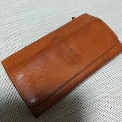 イルビゾンテ がま口タイプ長財布
