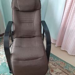 リクライニング椅子（現在交渉中）