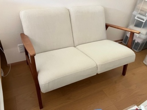 IKEA 2人掛けソファ　ライトベージュ