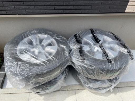 プラド純正ホイール