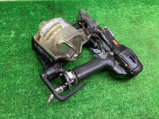 中古品 □ MAX 高圧エア釘打ち機 HN-65N3（D）-BK □ C □ IT5L6ZVTYMRS