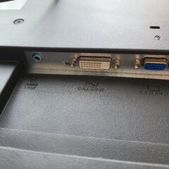 モニター24型の画像
