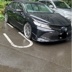 トヨタ　カムリハイブリッドX　2019年車
