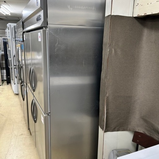 2018年製 フクシマ タテ型業務用冷蔵庫 ARN-120RM-F（改）（847L