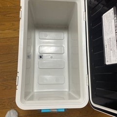 日本製クーラーボックス　33L 釣り用の画像