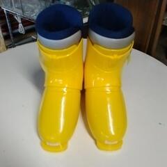 スキーブーツ　ASTRO KIDS SOFT FIT