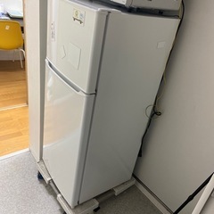 【無料・急募】冷蔵庫　誰か引き取ってください！の画像