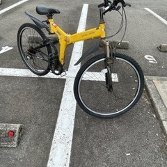 折りたたみ自転車の画像