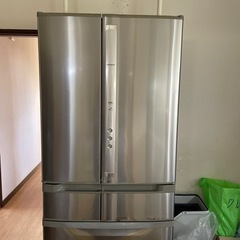 冷蔵庫あげます。
