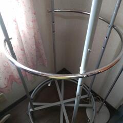 洋服 スチールの画像