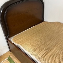 シングルベッド引き出し付き