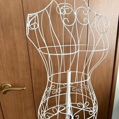 ワイヤートルソー　高さ調節可能　マネキンの画像