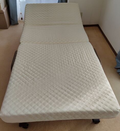 シングルサイズベッド （折り畳み）