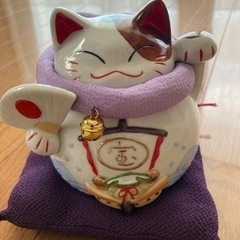 招き猫貯金箱