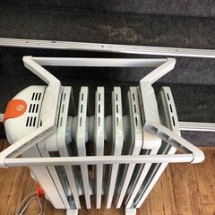 ▼値下げ▼ オイルヒーター デロンギ JR0812-OR 暖房器具 💳自社配送時🌟代引き可💳※現金、クレジット、スマホ決済対応※【安心の3ヶ月保証★送料に設置込】の画像